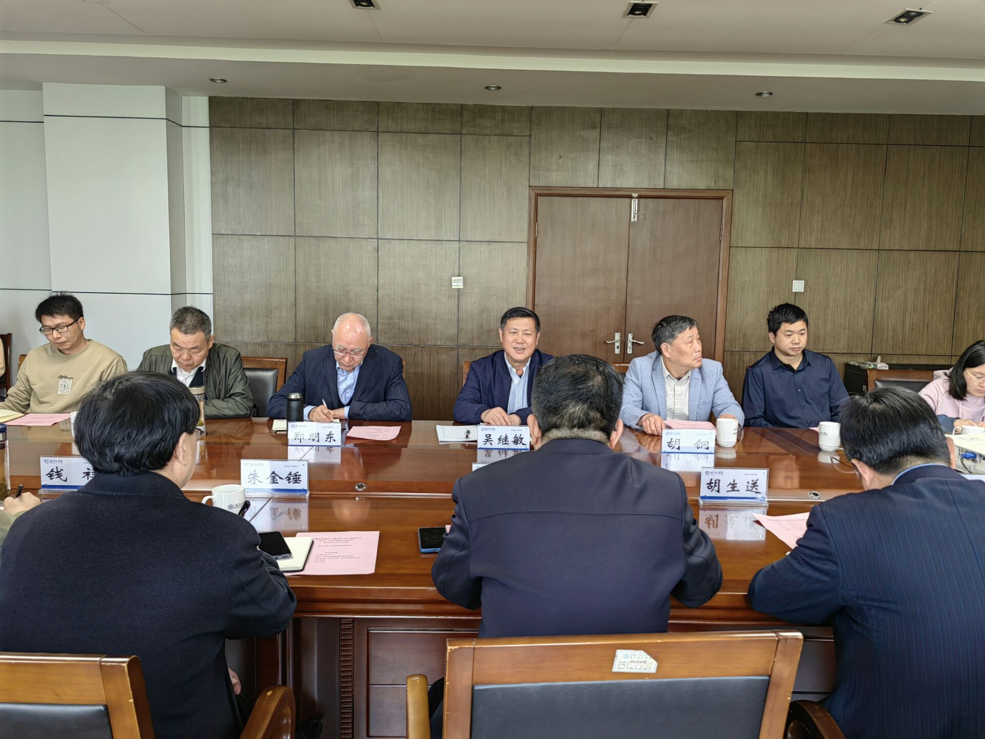 安徽省地质矿产勘查局322地质队与皖江工学院签订合作协议