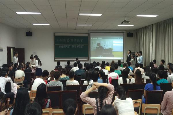 国际教育学院成功举办第三届英语演讲比赛