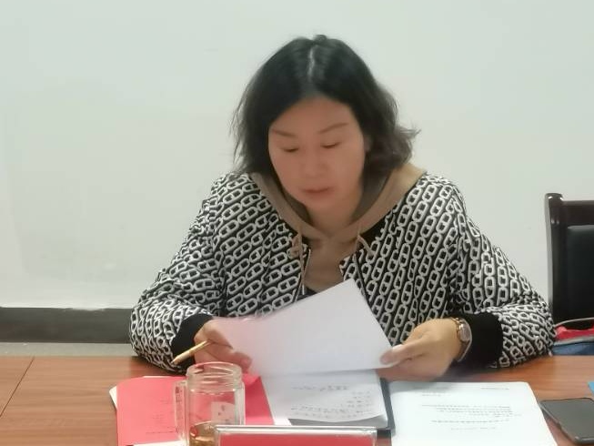 马克思主义学院召开2021秋季学期 期中教学检查教师座谈会