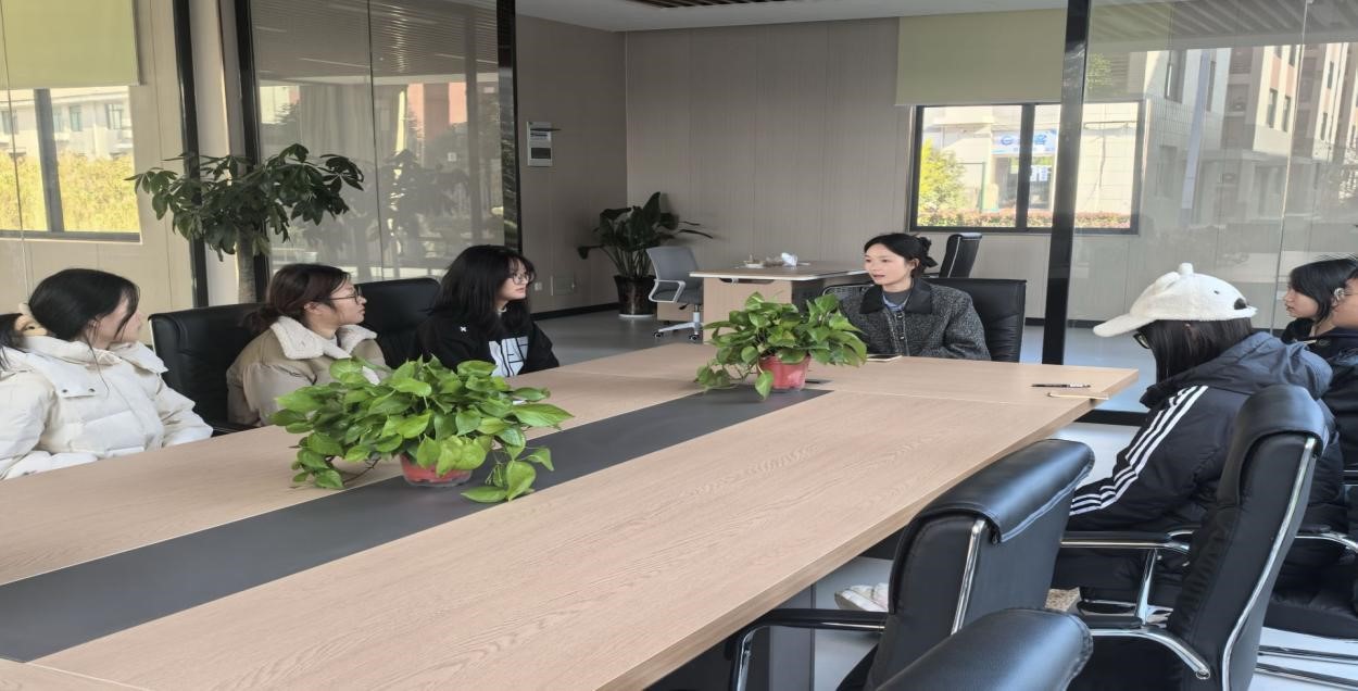 郑蒲港校区辅导员“下沉”学生社区常态化  构建育人新生态