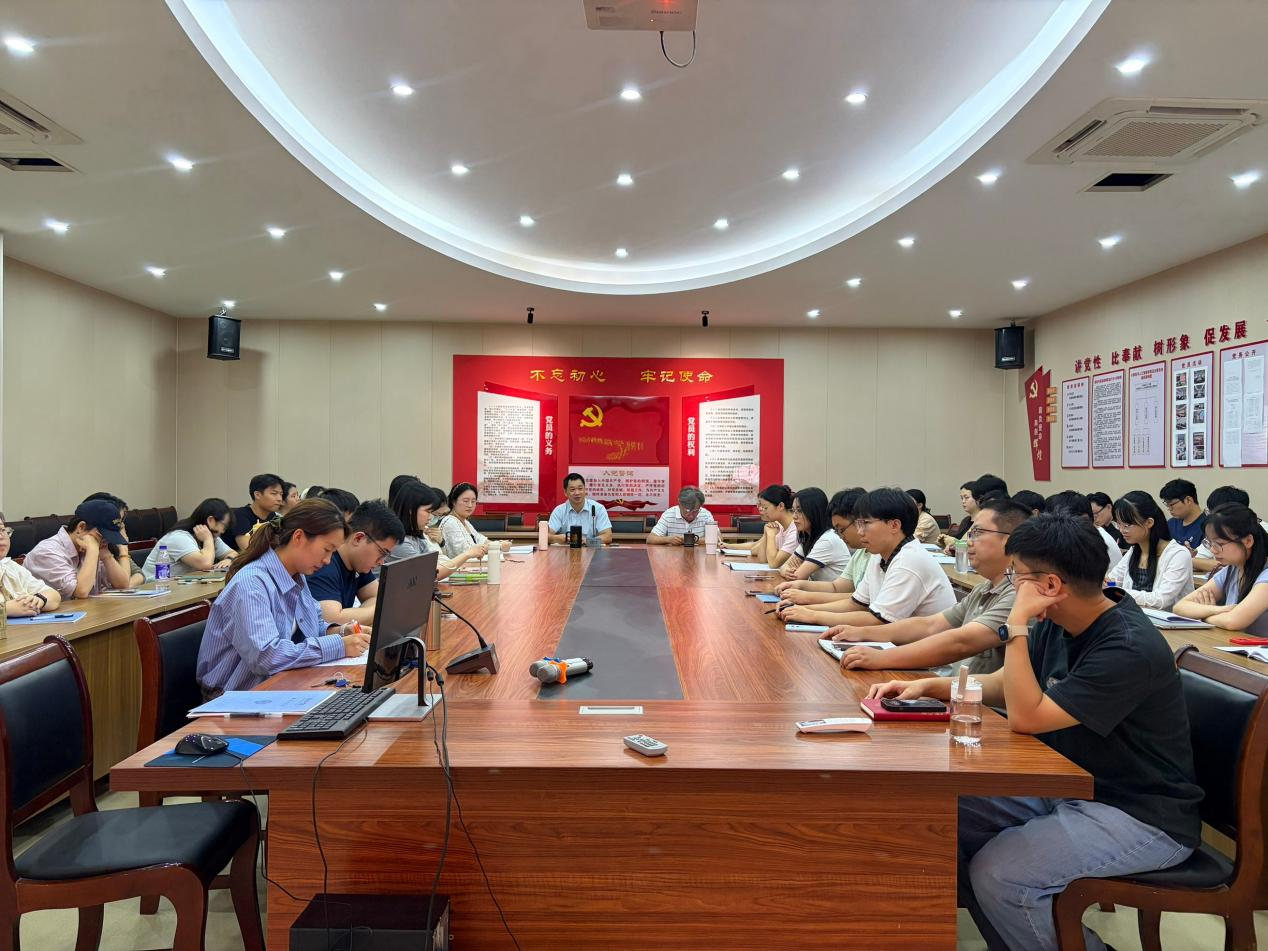 躬耕教坛守初心，凝心聚力谱新篇 --计算机与人工智能学院召开2026年教师节庆祝大会